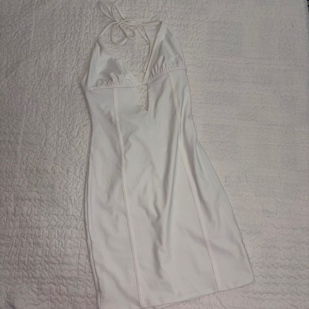 Tiger Mist Slingshot Dress White Halter Neck Open Back Mini Bodycon S